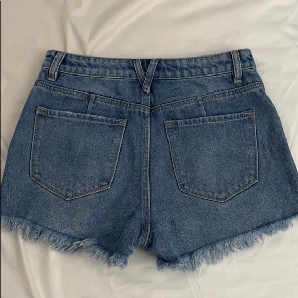 High waisted front zip jean shorts - Picture 2 of 2